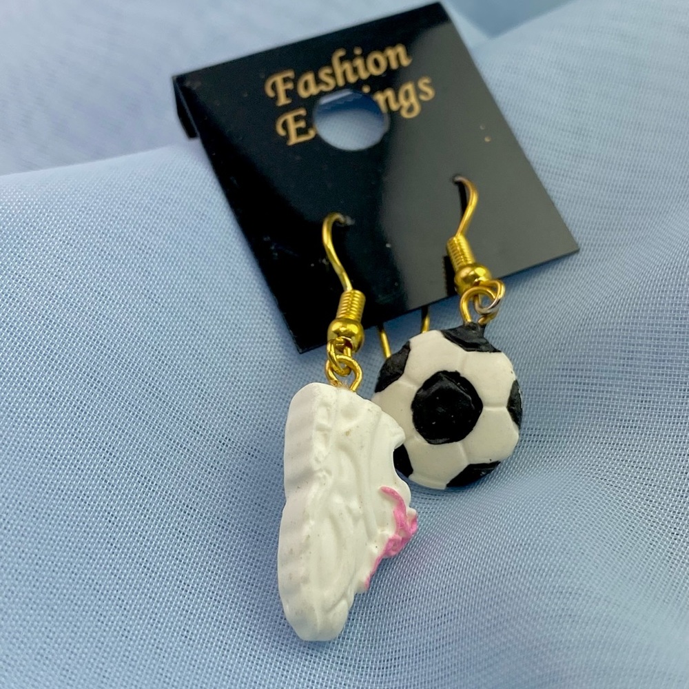 SOCCER SHOES & BALL EARRINGS
